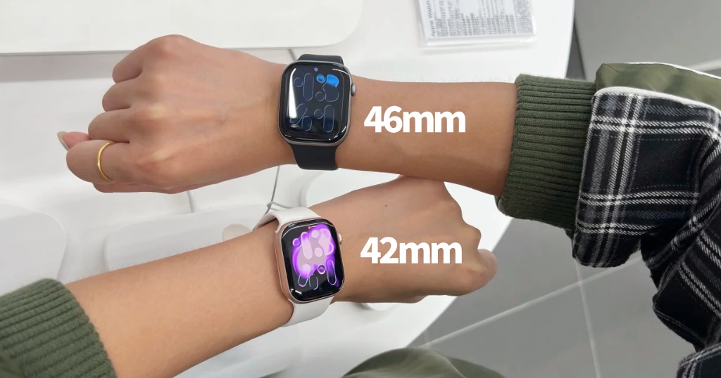 手首14cmでのApple Watch Series 11 42mmと46mm比較